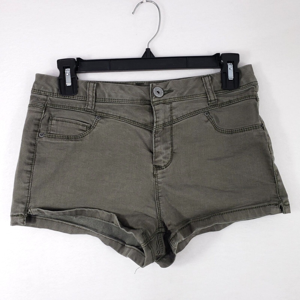 Vanilla Star Shorts Womens Size 5 Olive Green Denim‎ Casual Comfort Retro Y2K